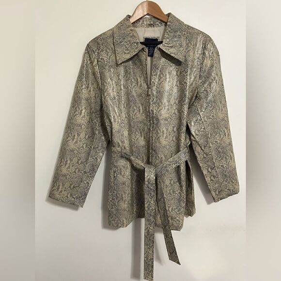 Venezia Womens Size 18/20 Faux Snakeskin Belted Jacket Size Ivory Full Zip - Picture 1 of 4